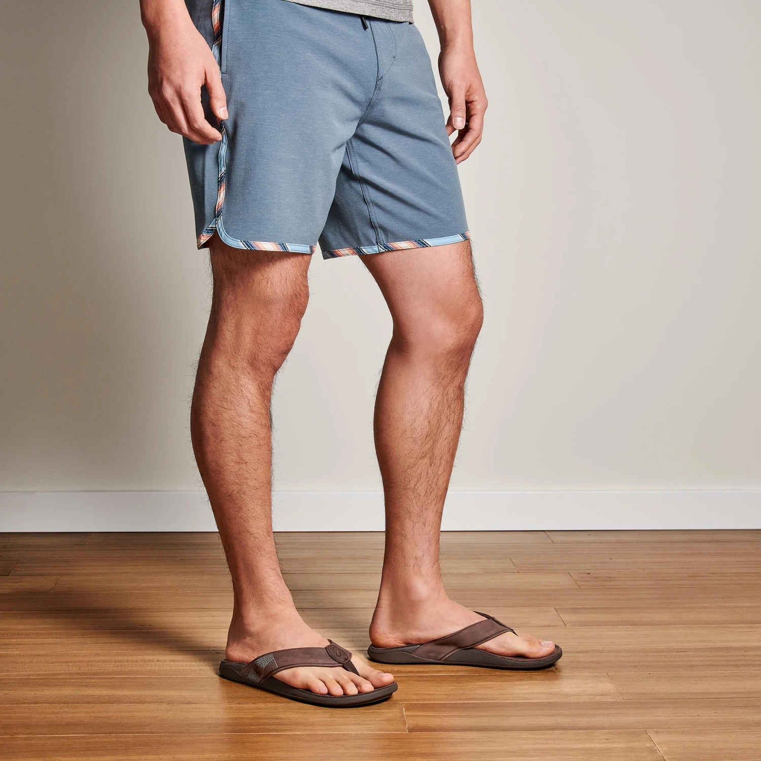 OluKai Tuahine - Dark Wood 6 OluKai Tuahine - Dark Wood - Image 4