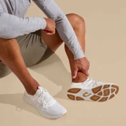 OluKai Holo - Bright White -OluKai 10513 WBWB 102 M HOLO BrightWhiteBrightWhite e1ab7e8c 1762 4f1c bce8 a878618e0e39