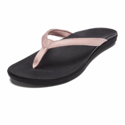 OluKai Ho‘ōpio - Petal Pink Metallic / Black -OluKai 20294 NK40 AMZ Ho opio PetalPinkMetallicBlack