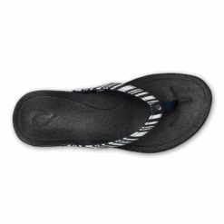 OluKai Ho‘ōpio - Blue Depth / Stripe 12 OluKai Ho‘ōpio - Blue Depth / Stripe -OluKai 20294 TFZP 004 W Hoopio BlueDepthStripe