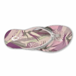 OluKai Ho‘ōpio Hau - Silver / Pineapple 10 OluKai Ho‘ōpio Hau - Silver / Pineapple -OluKai 20437 2KPZ 004 W HoopioHau SilPineapple