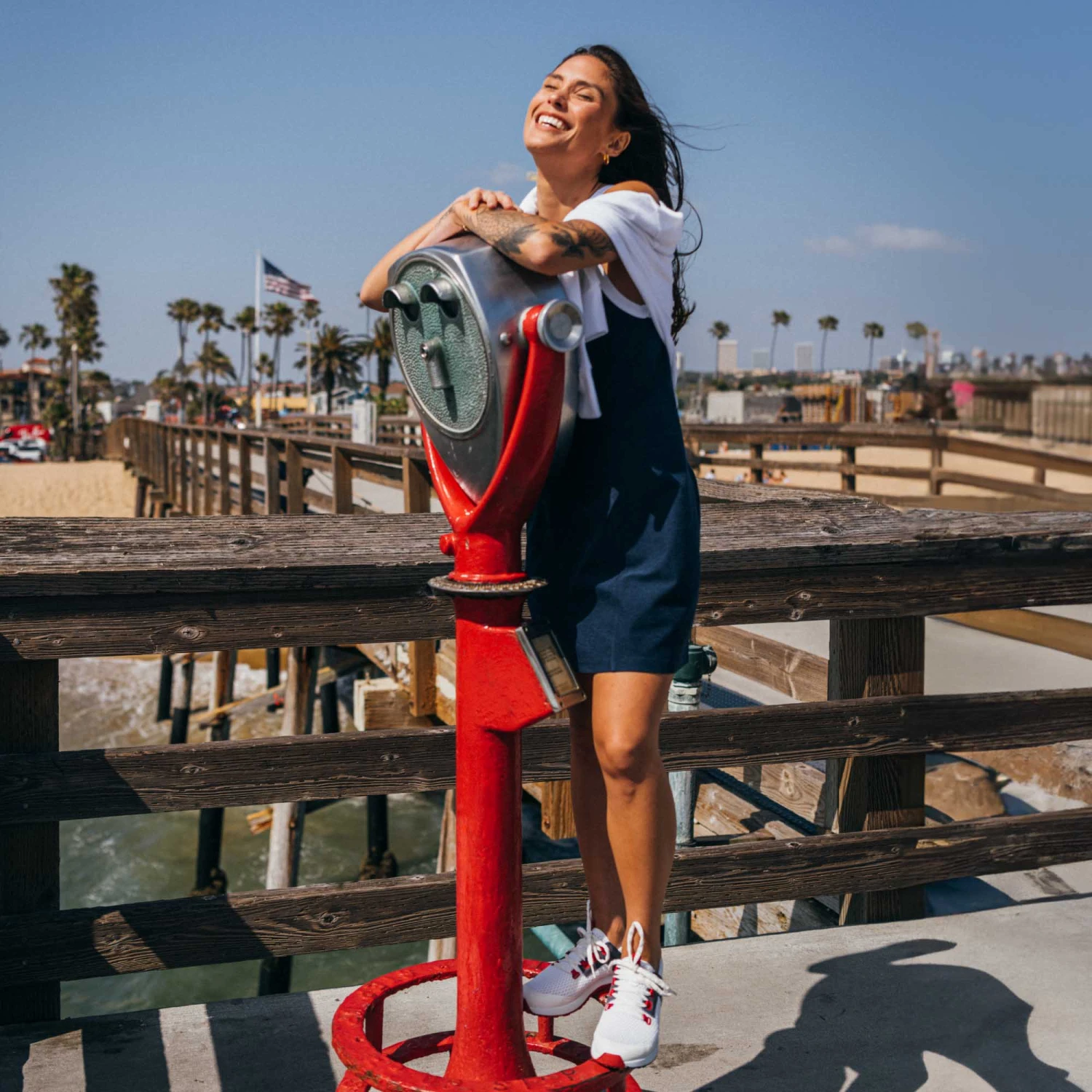 OluKai Wailuku - White / Navy 7 OluKai Wailuku - White / Navy - Image 5