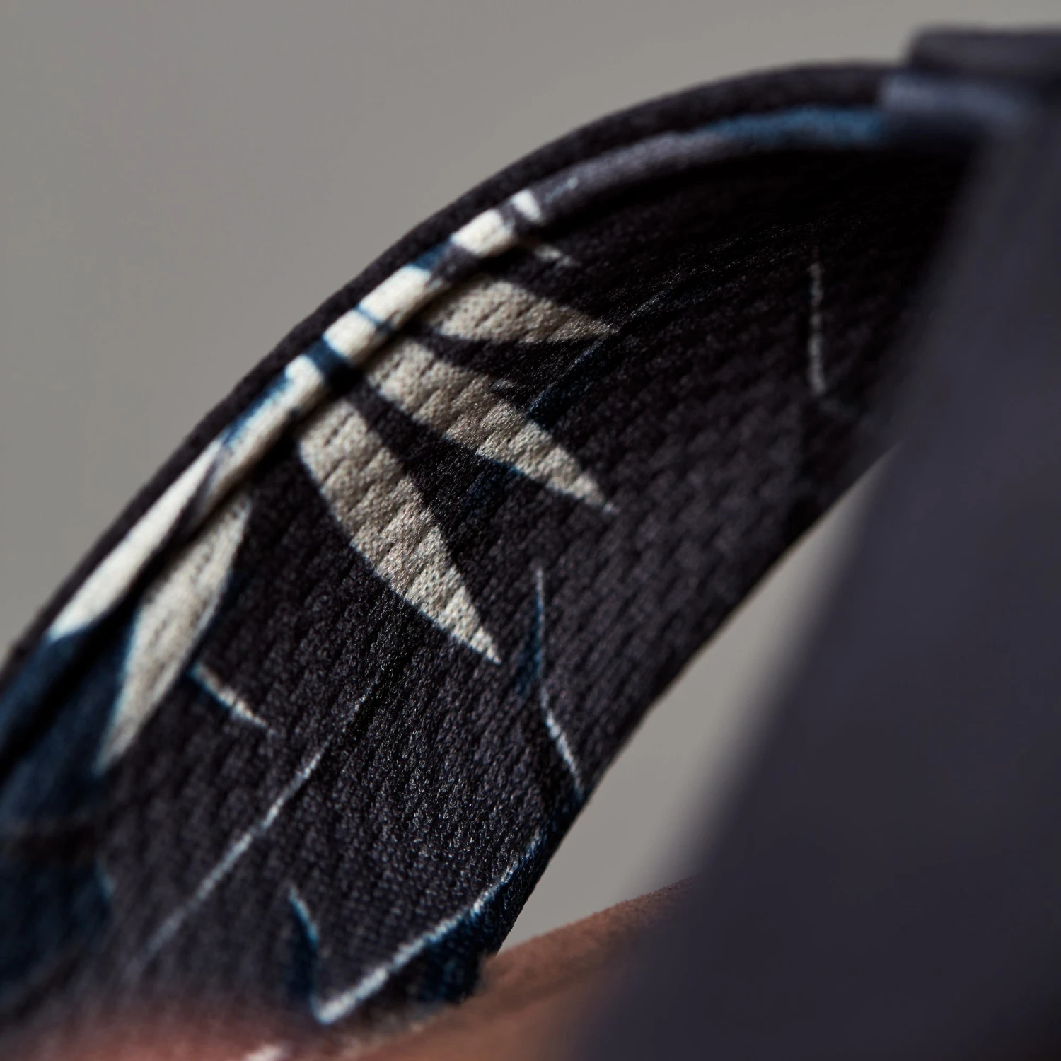 OluKai Tuahine - Trench Blue / Dark Wood 6 OluKai Tuahine - Trench Blue / Dark Wood - Image 4