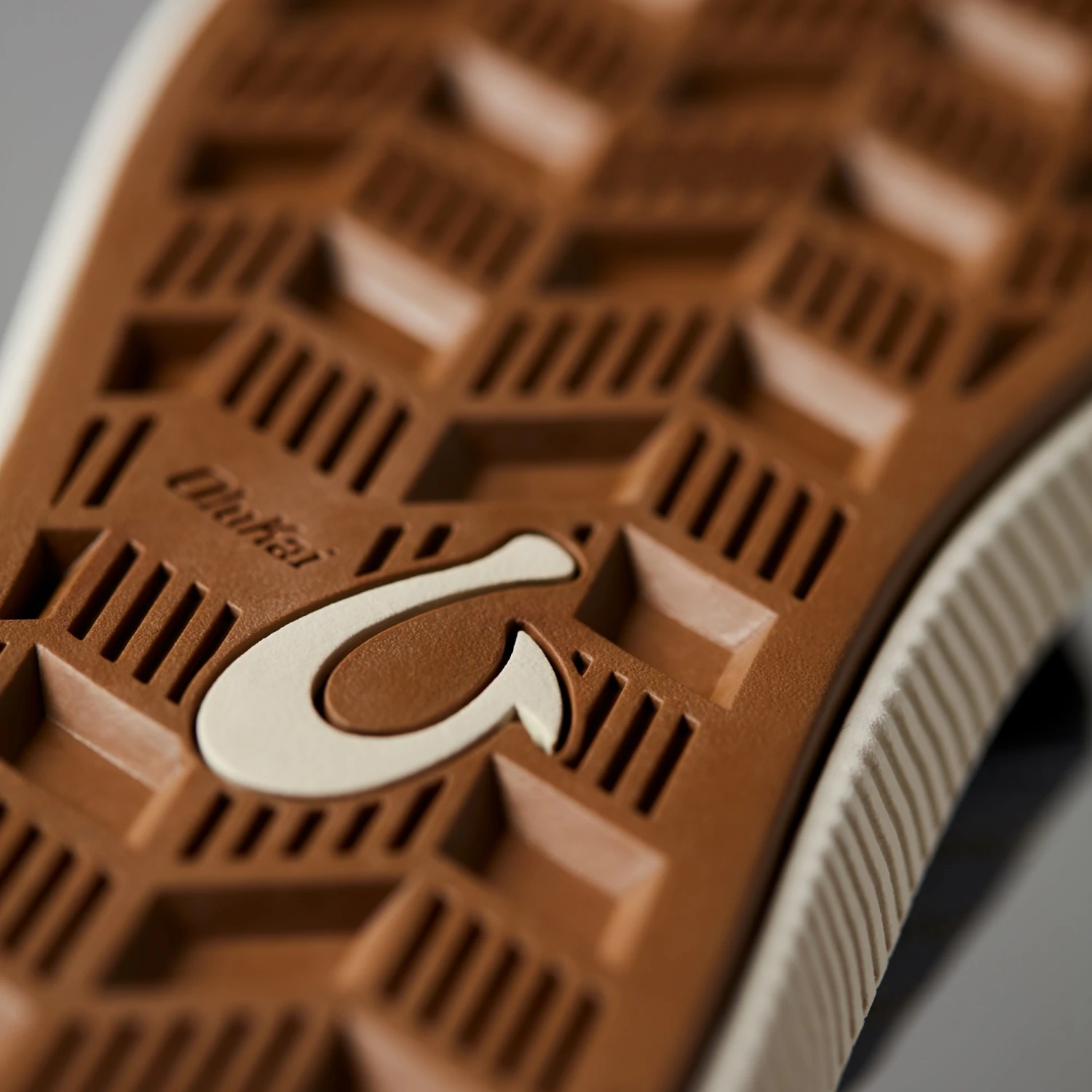 OluKai Ulele - Trench Blue / Aloha 8 OluKai Ulele - Trench Blue / Aloha - Image 6